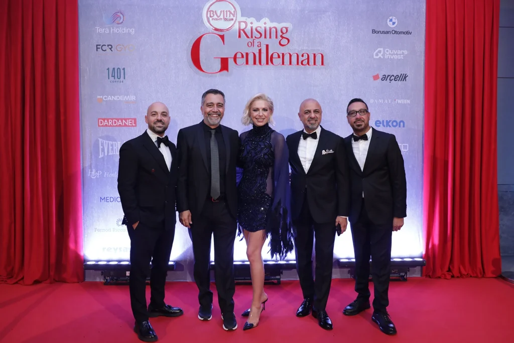GENTLEMAN TÜRKİYE DERGİSİ, İŞ, SPOR VE SANAT DÜNYASINI UNUTULMAZ BİR BOKS GECESİNDE BULUŞTURDU
